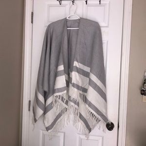 ❌SOLD❌Striped Altar’d State Shawl/Cardigan with fringes
